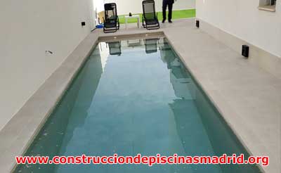 Construcción Piscinas de Obra de Porcelánico Madrid