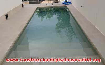 Construcción Piscinas de Obra de Porcelánico Madrid